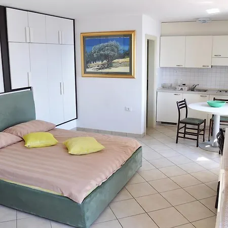 Apartments&rooms Riva Piran