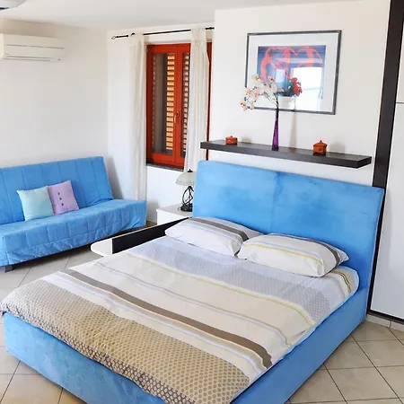 Apartments&rooms Riva *