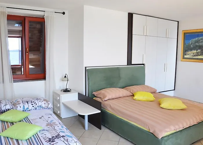 & Riva Apartment Piran